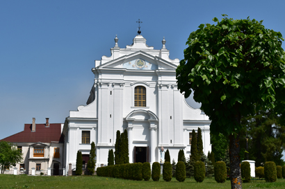 Краславский костел Святого Людовика (Krāslavas Svētā Ludviga Romas katoļu baznīca)